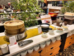 芦ノ牧温泉 丸峰観光ホテル ビュッフェレストラン 麗峰 おかゆ 朝カレー コーナー