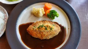 グリルけやき亭