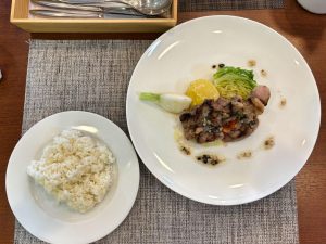レストラン ラ レゾン