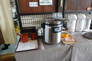 會津 おにやんま  蕎麦湯はセルフ