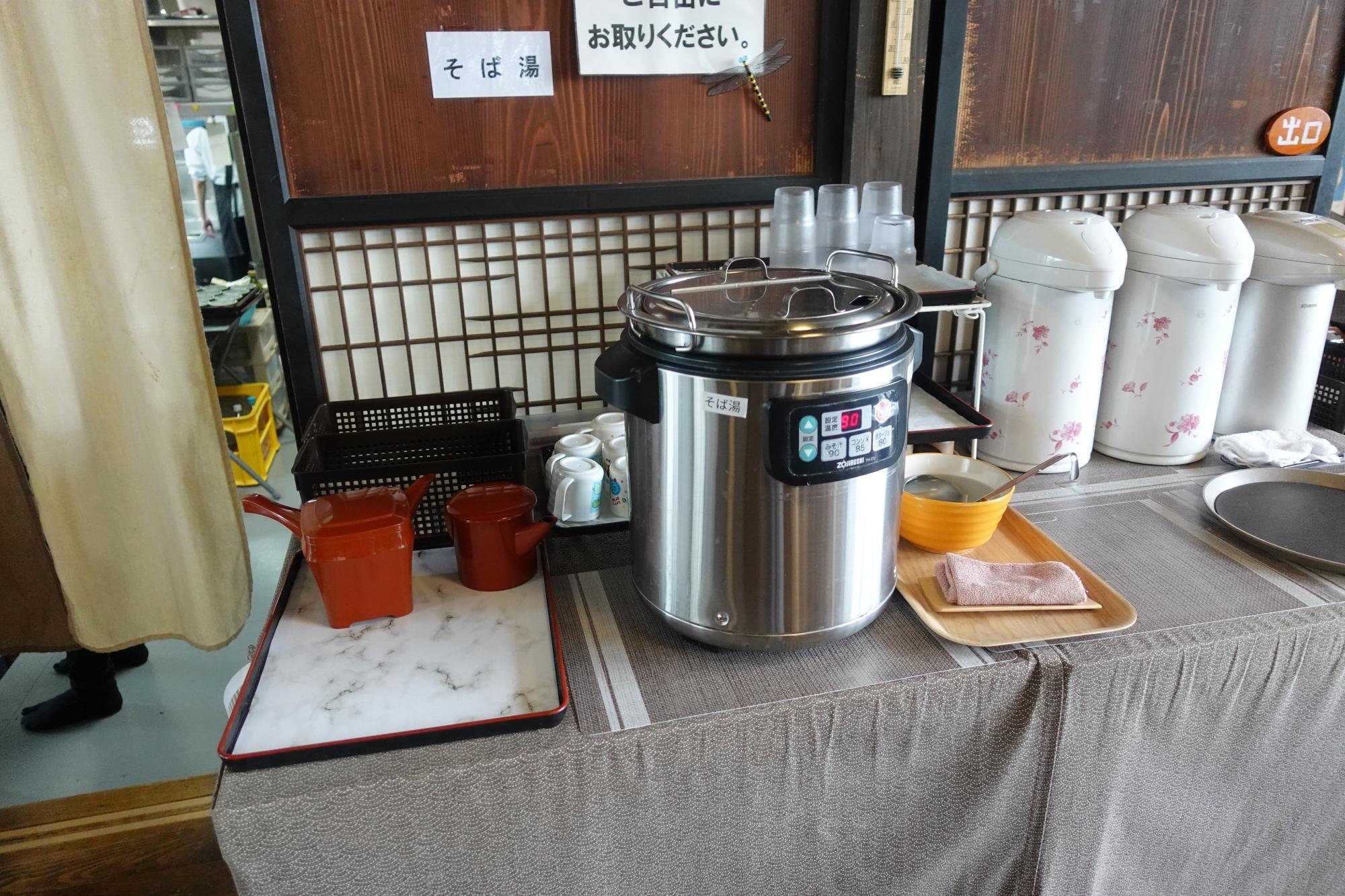 會津 おにやんま 蕎麦湯はセルフ