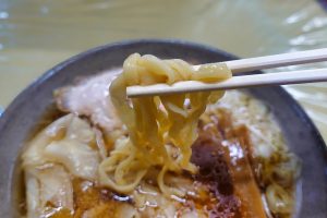 あたごや食堂 手打ち麺