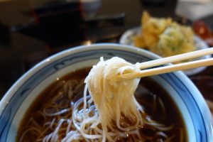 蕎八かやの