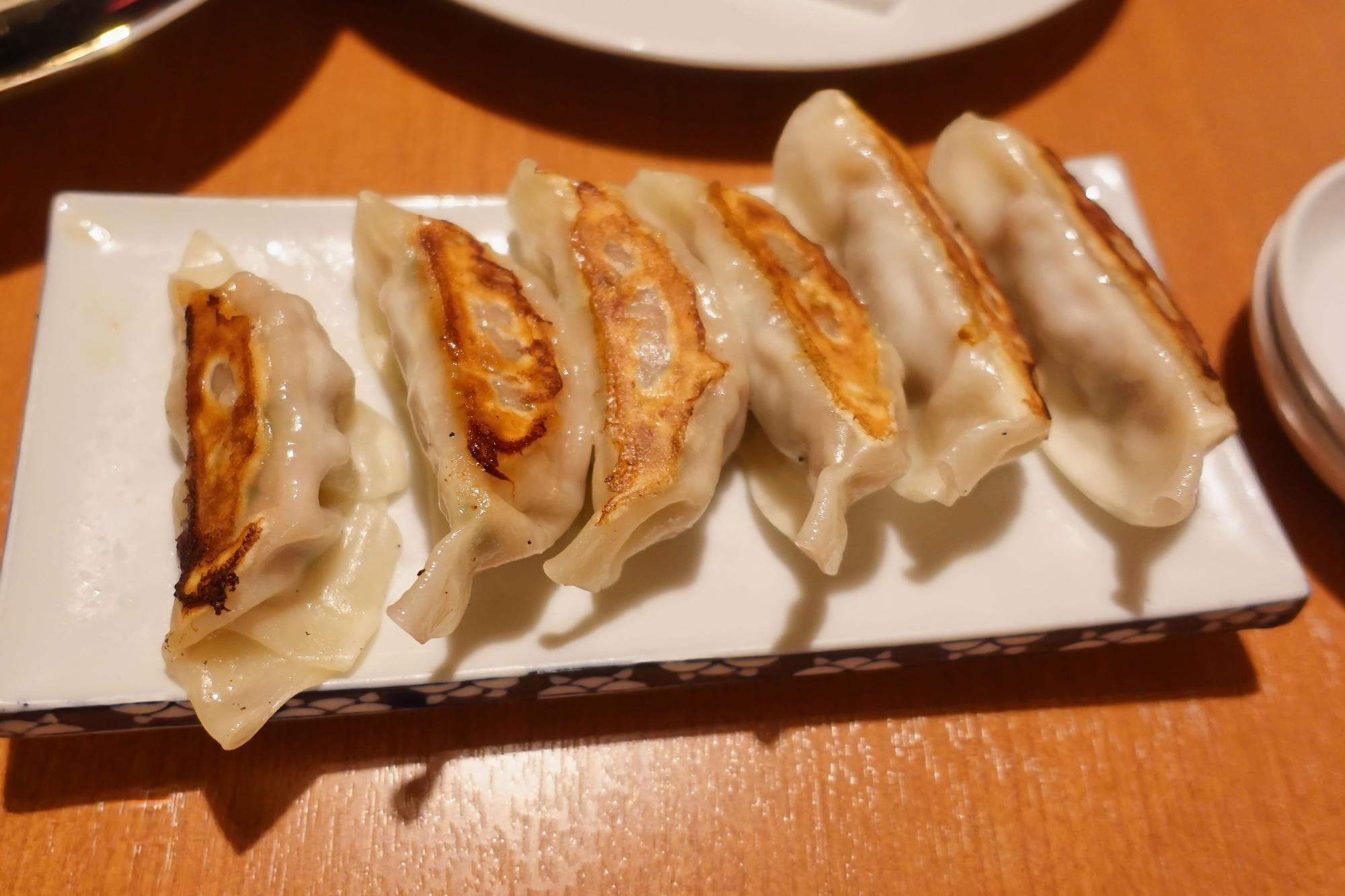 台湾料理 広源(こうげん) 焼き餃子