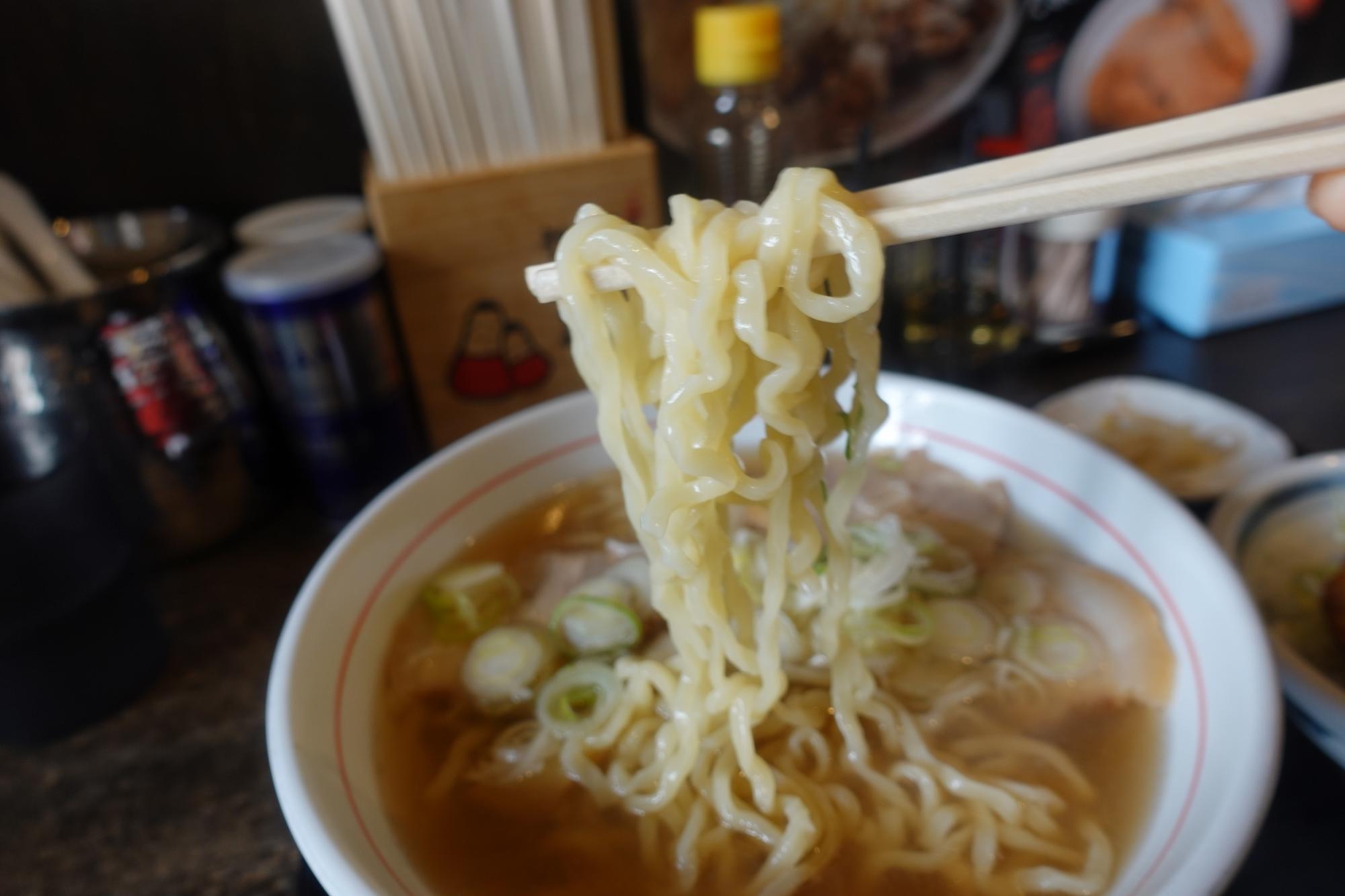 麺&ダイニング 坂新 ラーメン
