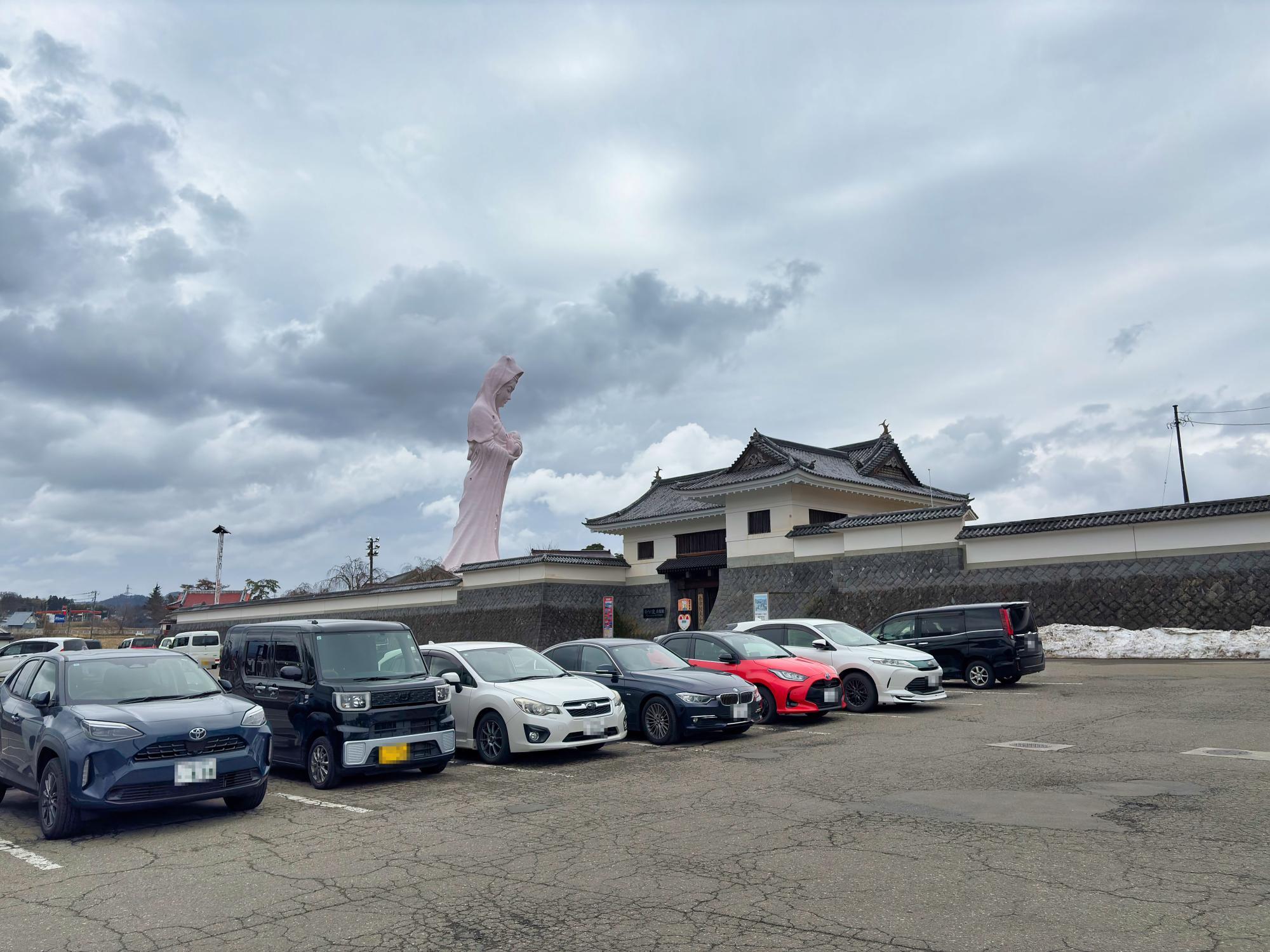 十文字屋 駐車場