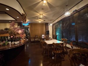 洋食屋セピア 店内