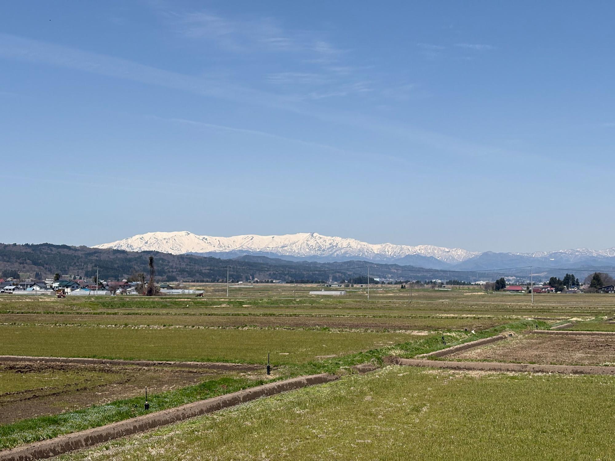飯豊連峰