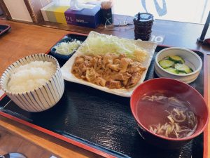 もつ煮の寿 もつ焼き定食