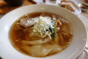 ラーメン工房 はちべえ ワンタンメン