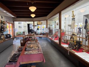 若喜商店 商店 店内 展示資料室