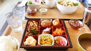 カフェ＆デリMARC