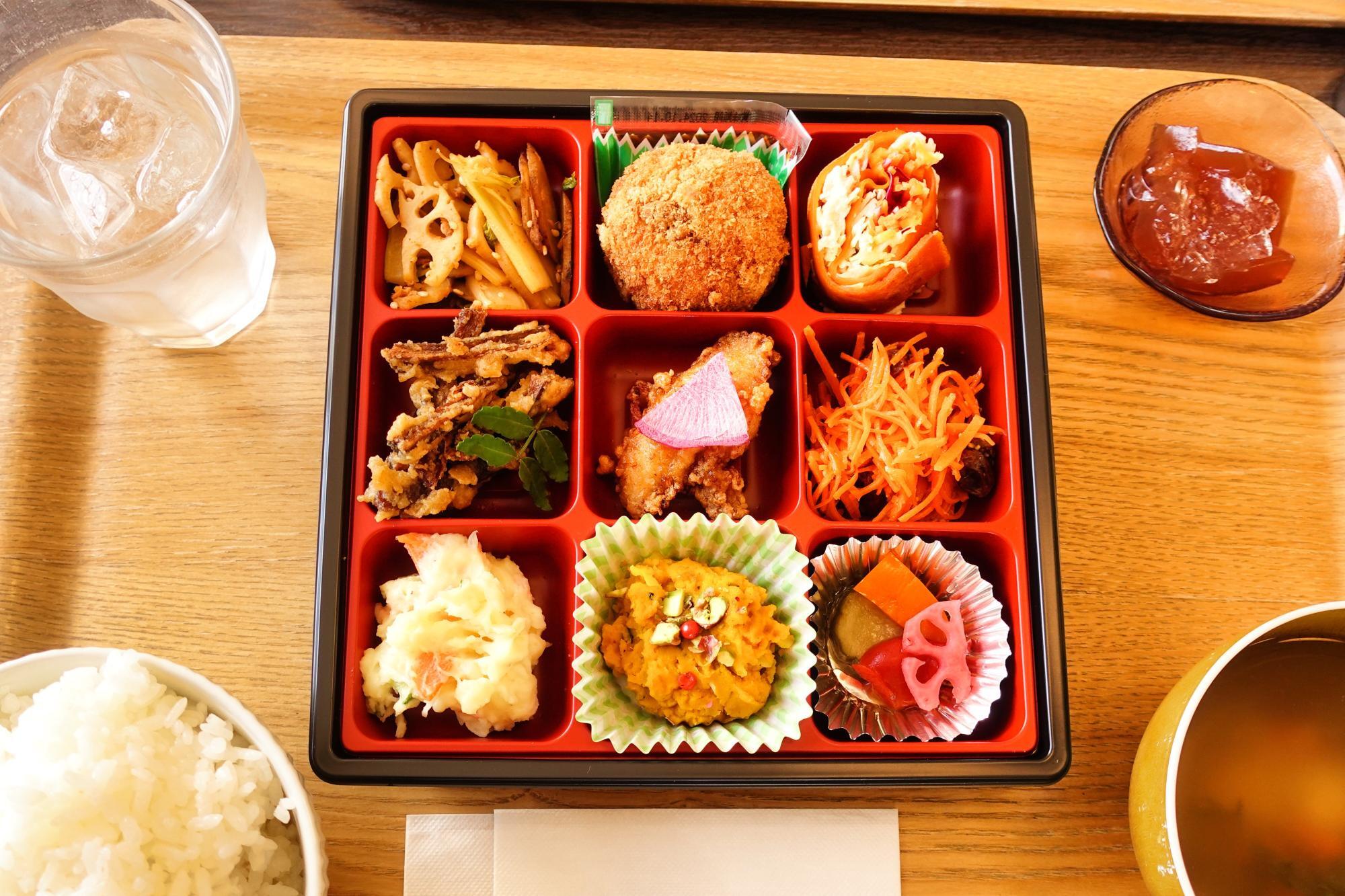 カフェ デリ マルク(Cafe&deli Marc) アラカルト弁当