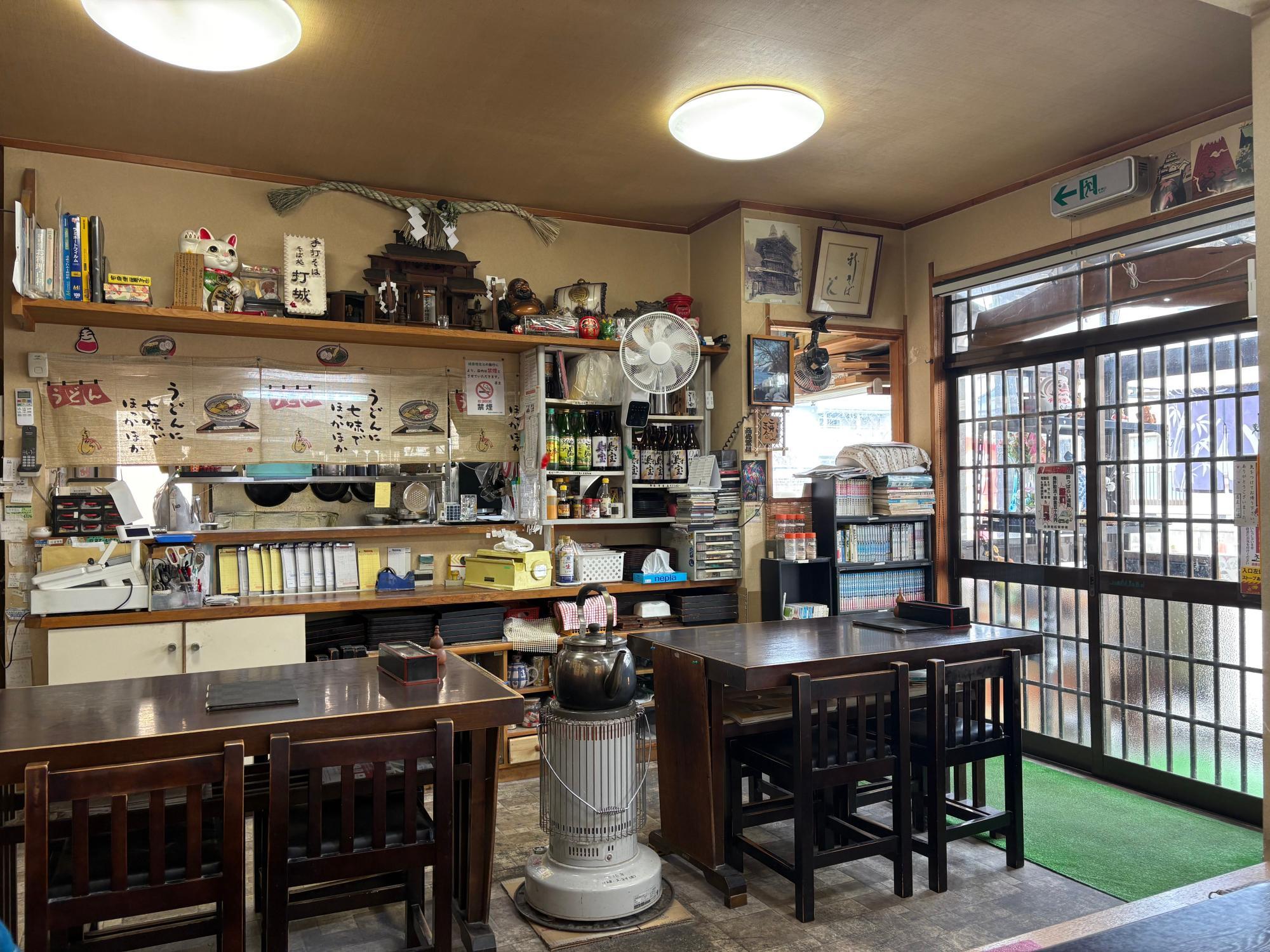 打城(うつしろ) 店内