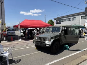 自衛隊車両