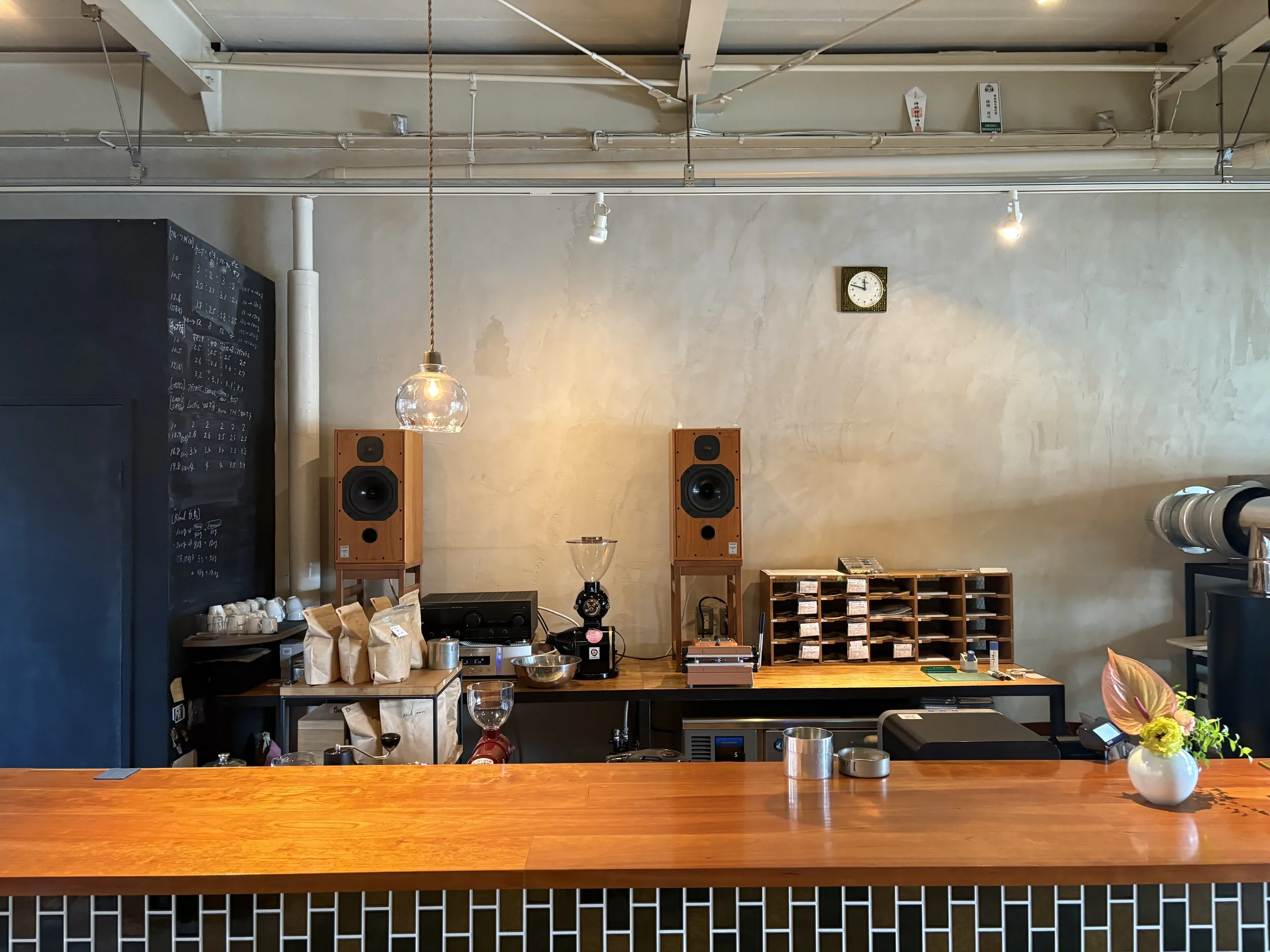 店内 01|写真|2026-05-09