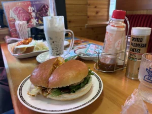 ロコモコバーガー