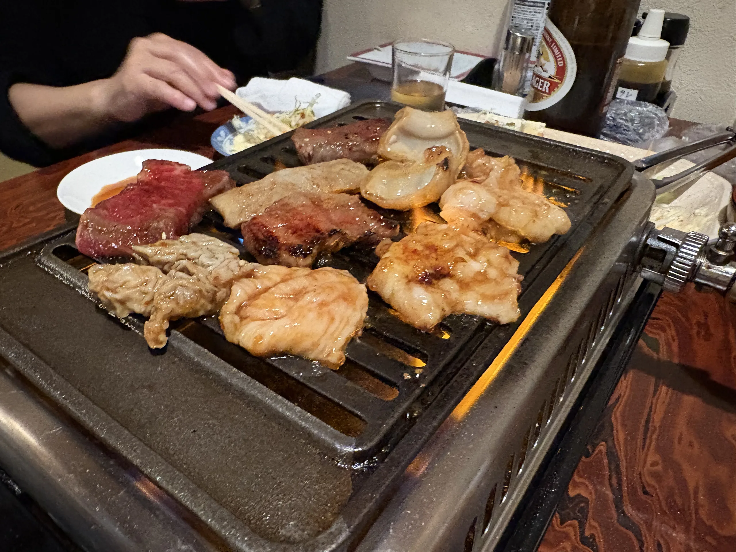 火がたっているのはホルモンの油 01｜写真｜2026-09-13