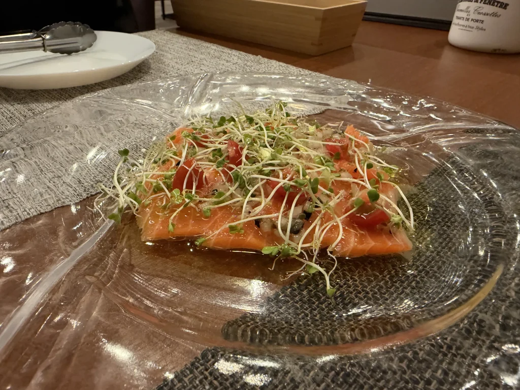 本日のカルパッチョ サーモンでした 01｜写真｜2026-10-04