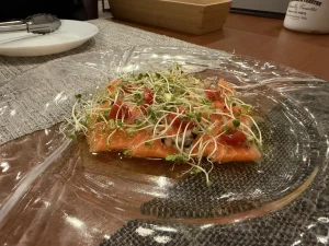 本日のカルパッチョ サーモンでした 01|写真|2026-10-04